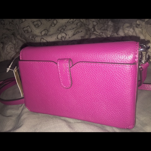 Michael Kors Phone Crossbody Bag - Picture 5 of 7